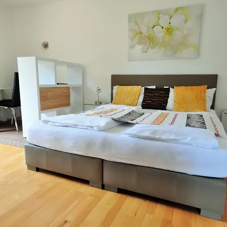 Peter Sankt Kanzian am Klopeiner See